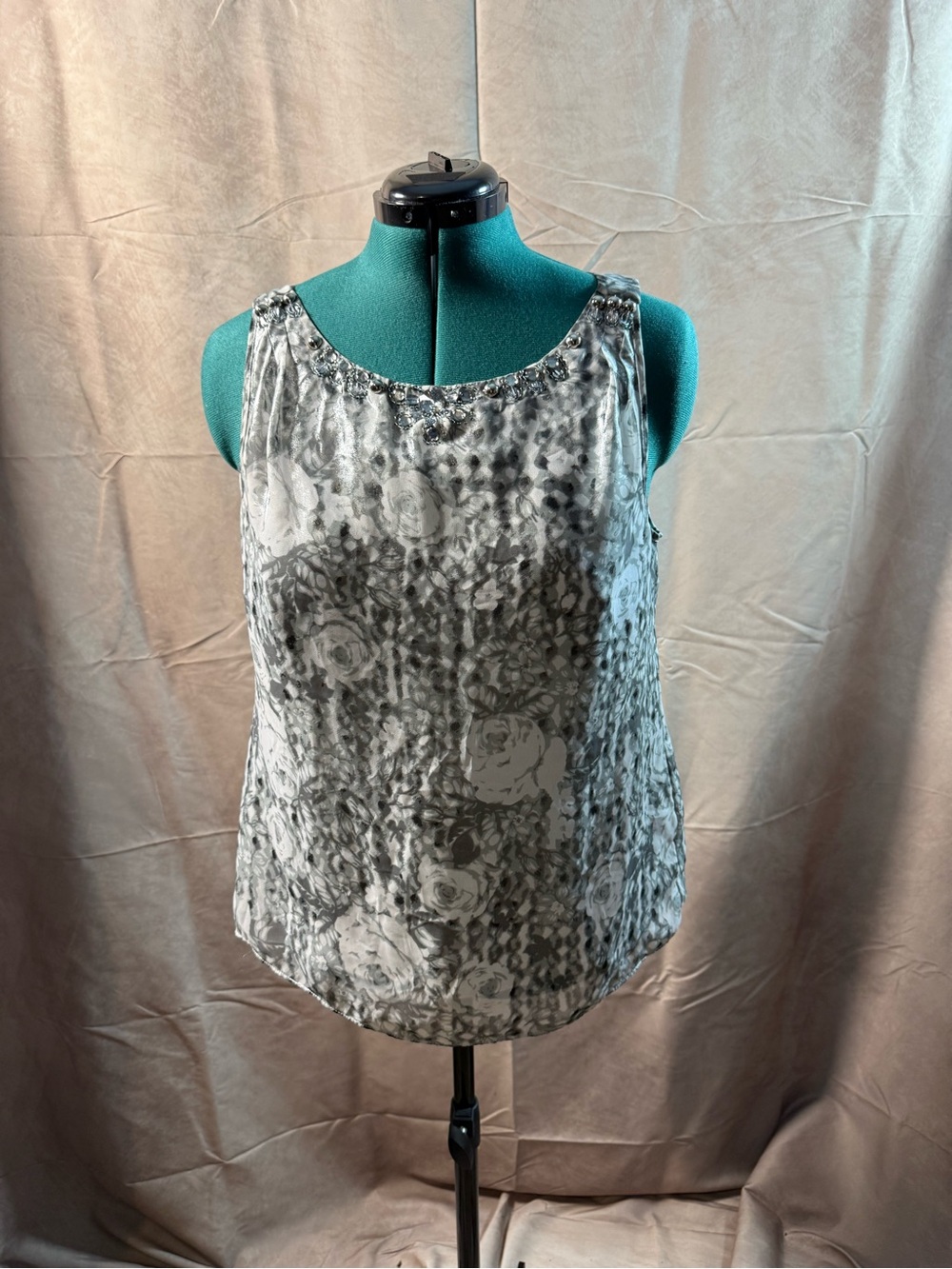 93-ECI Gray Floral Beaded Neck Sleeveless Camisole